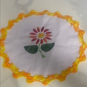 Mexican Handnmade Floral Embroired Cloth Tortilla Warm Holder New Condition
